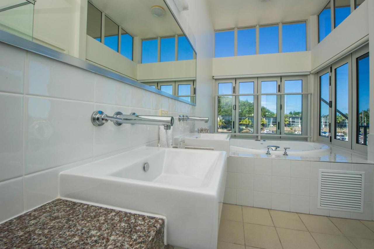 Beachside Magnetic Harbour Apartments Nelly Bay Extérieur photo